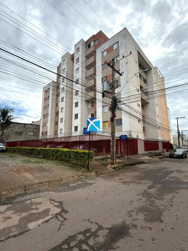 Imobiliária Brasília vende excelente apartamneto de dois quartos em SAMAMBAIA SU...