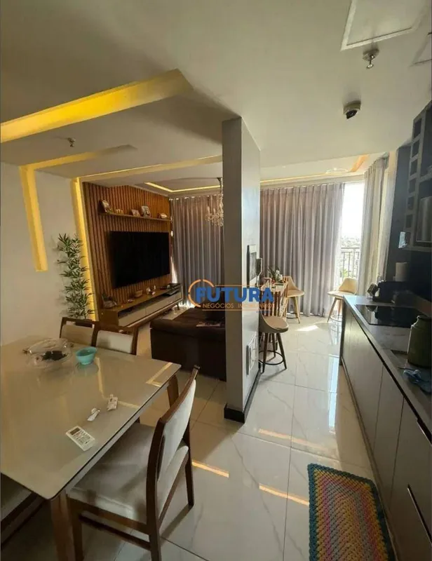 A FUTURA NEGÓCIOS IMOBILIÁRIOS disponibiliza para VENDA:Excelente Apartamento Co...