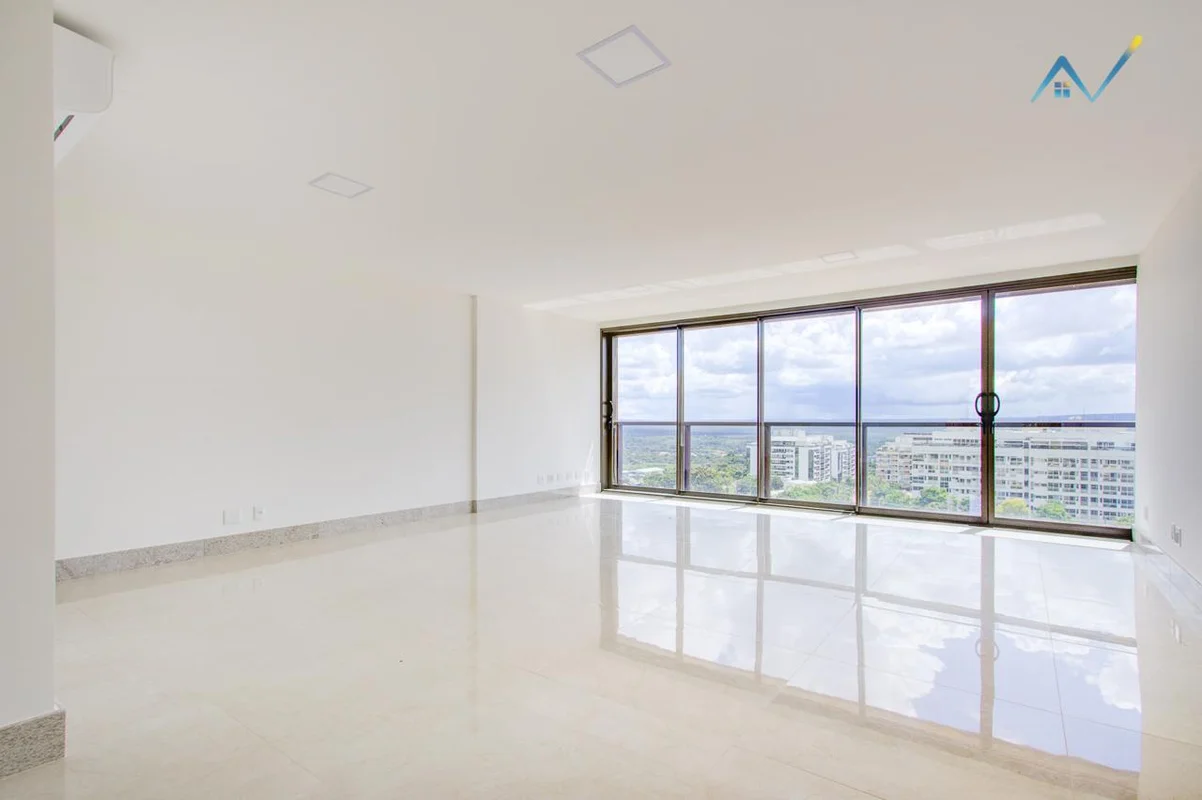 SQNW 306 Parque dos Cedros. Vista Livre. Apartamento de meio vazado, com uma pla...