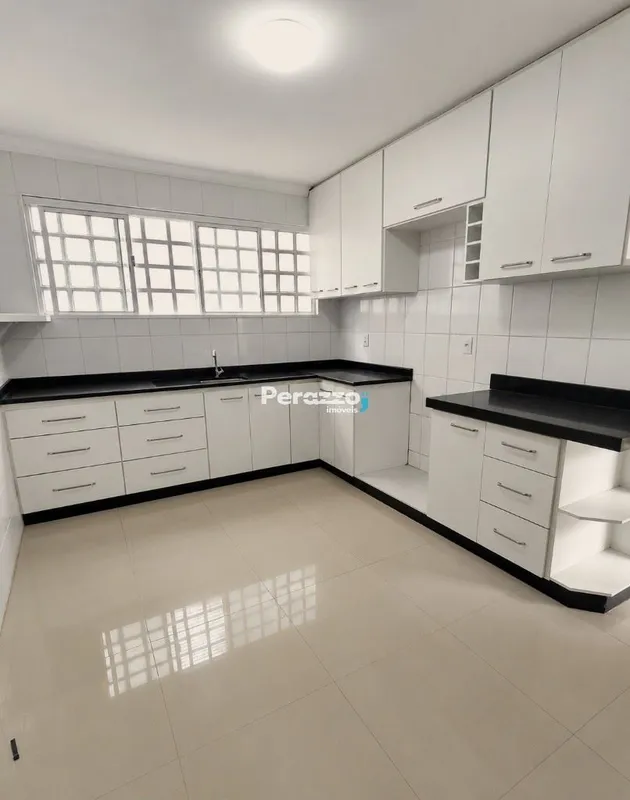 Seu Refúgio no Ville de Montagne - Casa com 3 Quartos sendo 1 Suíte com Closet, ...