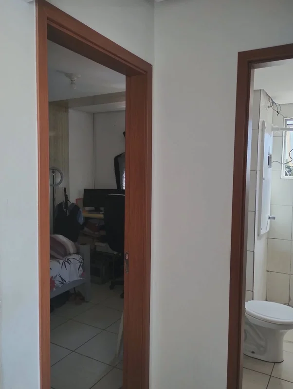 VENDE SE APARTAMENTO NA SAMAMBAIA SUL QD 303( Condomínio fechado)Apartamento de:...