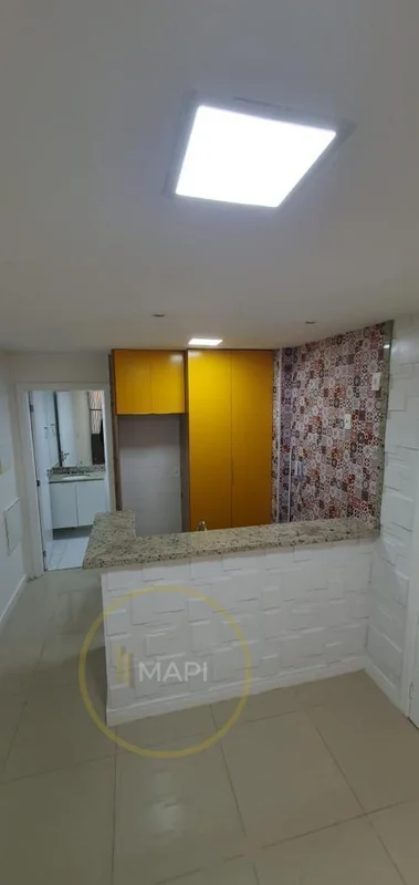 MAPI IMOBILIÁRIA VENDE unidade assim composta e descrita: VISITA 9 8522 4444 ZAP...