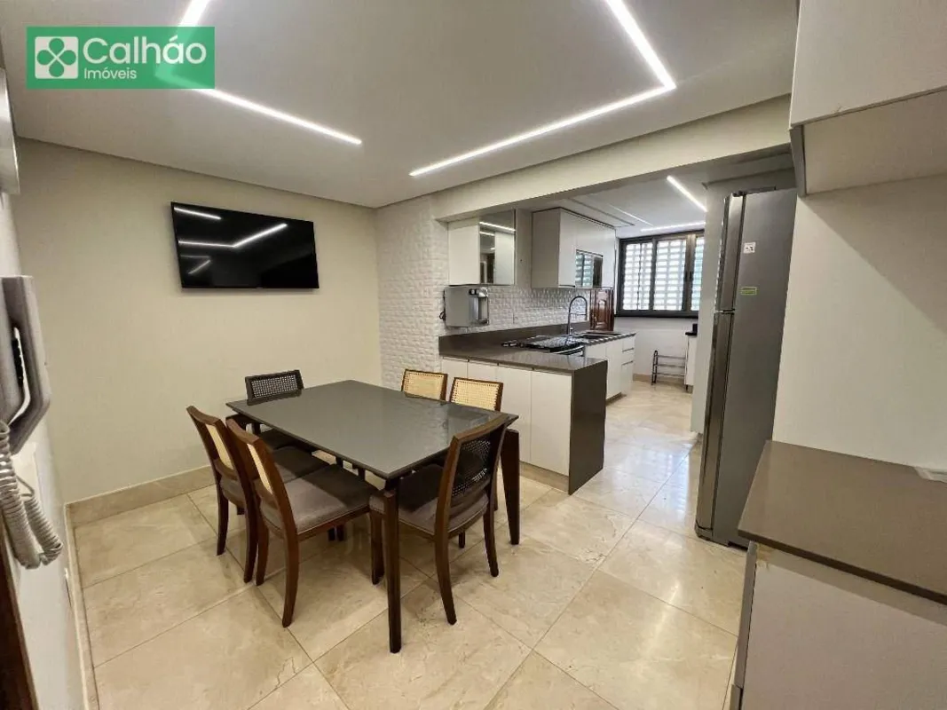 APARTAMENTO DE ALTO PADRÃO MOBILIADO | SQS 212 ASA SUL147m² | REFORMADO | VAZADO...