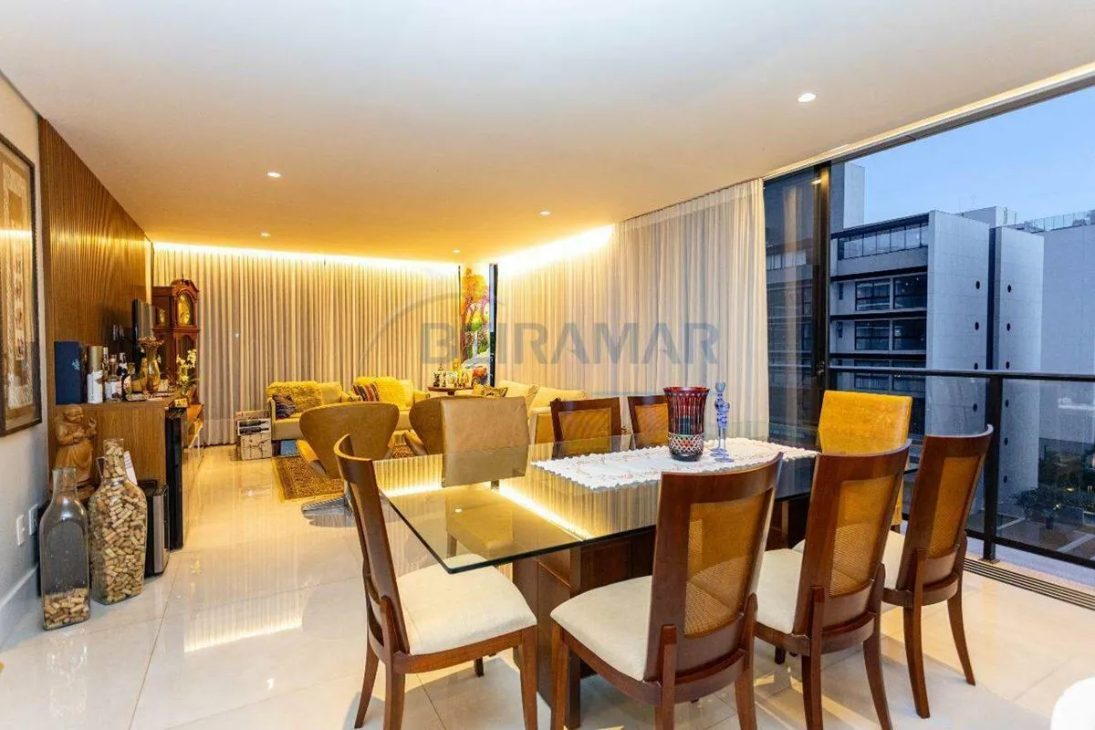 Encante-se com este belíssimo apartamento em um dos condomínios mais desejados d...