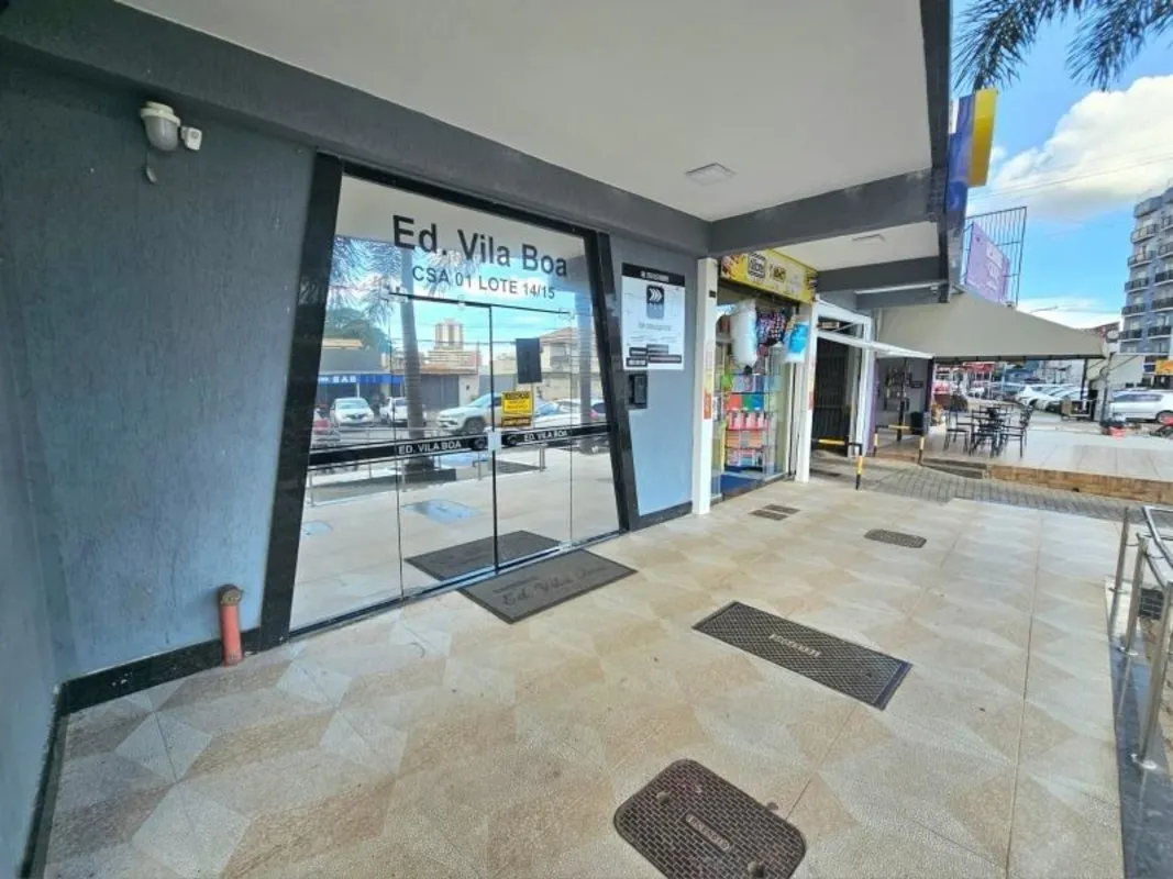 CSA 01 - Ed. Vila Boa - 8° andar - De canto - Apartamento com 53m² úteis, (Sendo...