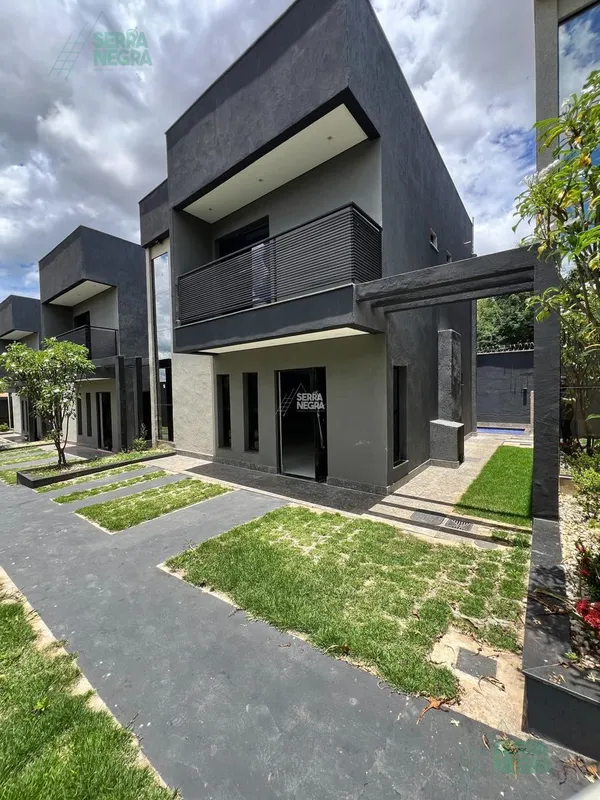 SETOR 03 - DUPLEX DE ALTO PADRÃO Águas Lindas - go. - Localização privilegiada a...