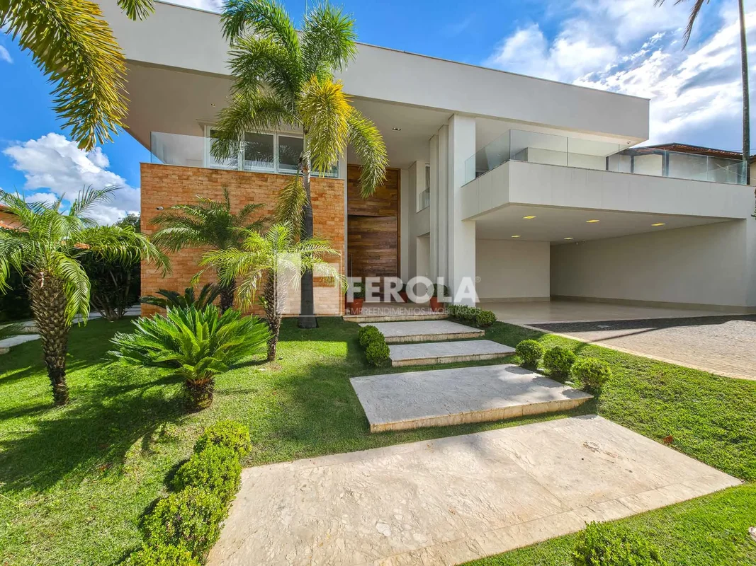 Residência Exclusiva na SHIS QL 16 – Lago SulEm um dos endereços mais valorizado...