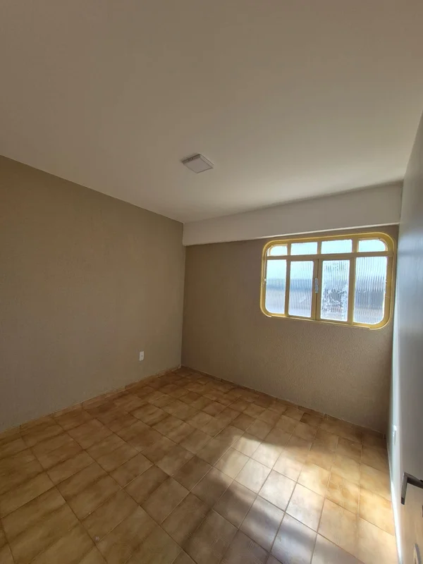 APARTAMENTO PARA LOCAÇÃOApartamento bem distribuído, ideal para quem busca prati...
