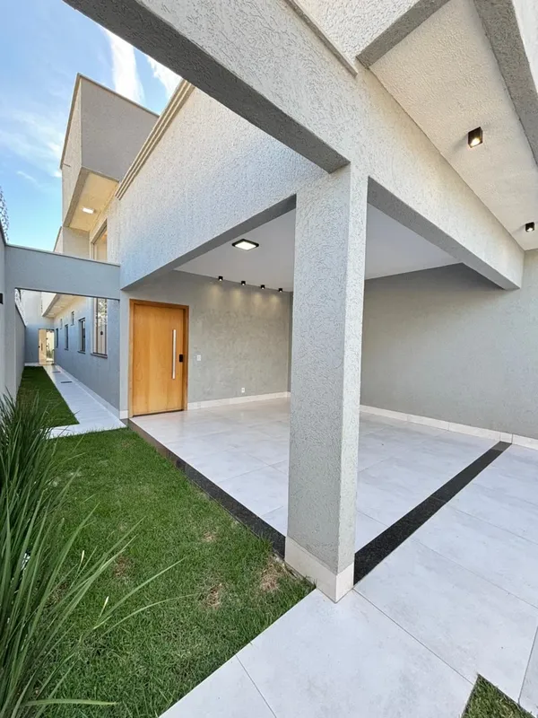 Casa à venda no Setor Central – Aparecida de GoiâniaLocalizada em região estraté...