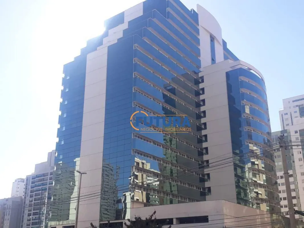 A FUTURA NEGÓCIOS IMOBILIÁRIOS disponibiliza para VENDA:- Sala comercial andar a...