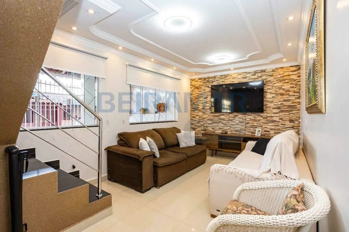 Excelente casa com características diferenciadas, ideal para quem busca espaço, ...