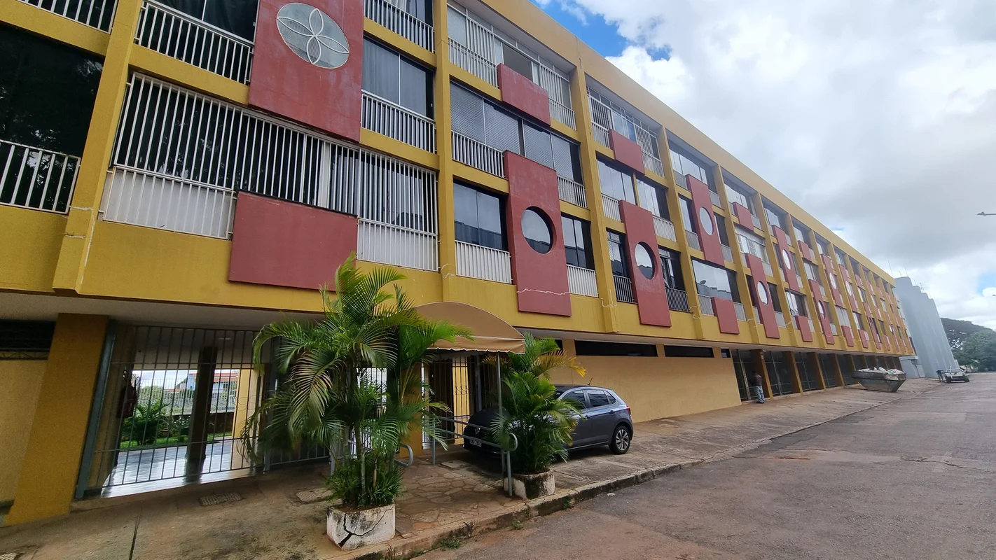 HP Vende: Apartamento Vazado 2 Quartos Com Garagem na Q. 14 em Sobradinho.Aceita...