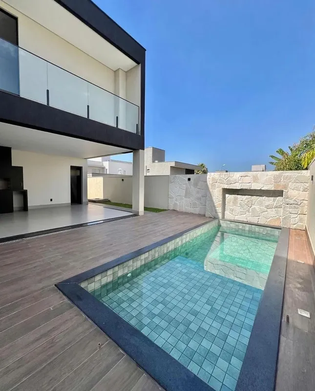 ?Sobrado Portal do Sol GreenConstrução: 320m2 Lote: 406m203 suítes plenas;escrit...