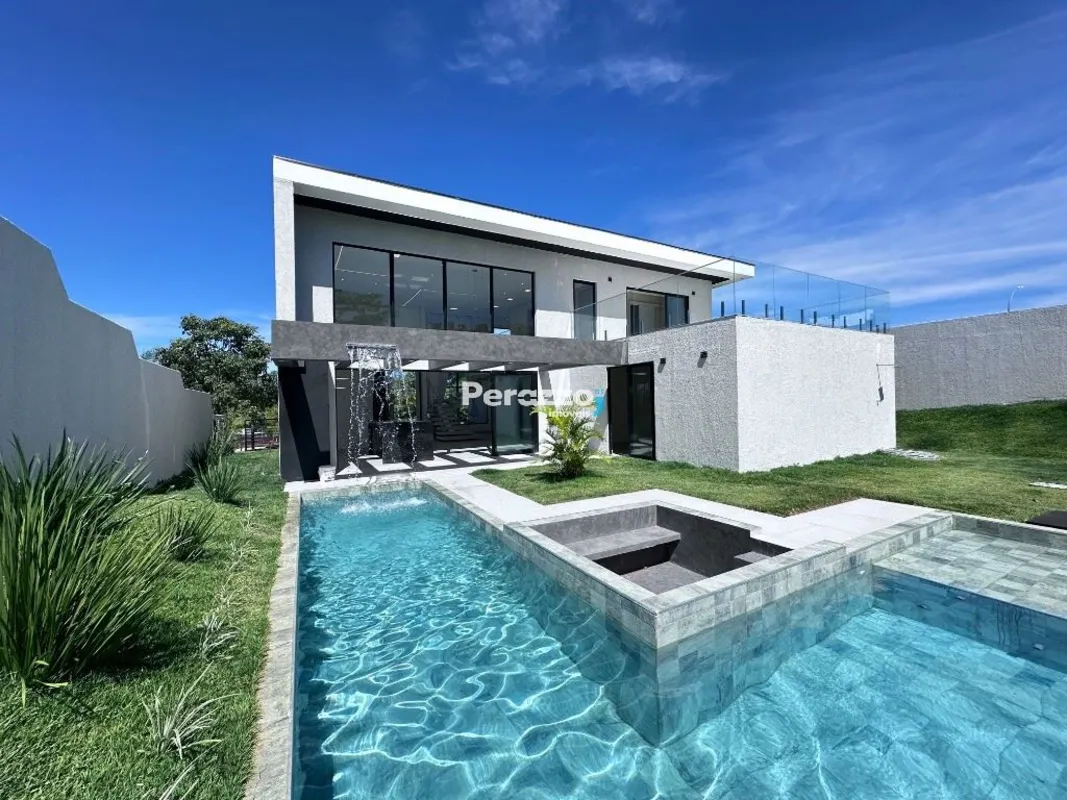 O Equilíbrio Perfeito Entre Elegância e Conforto no Alphaville I Por R$7.900,00 ...