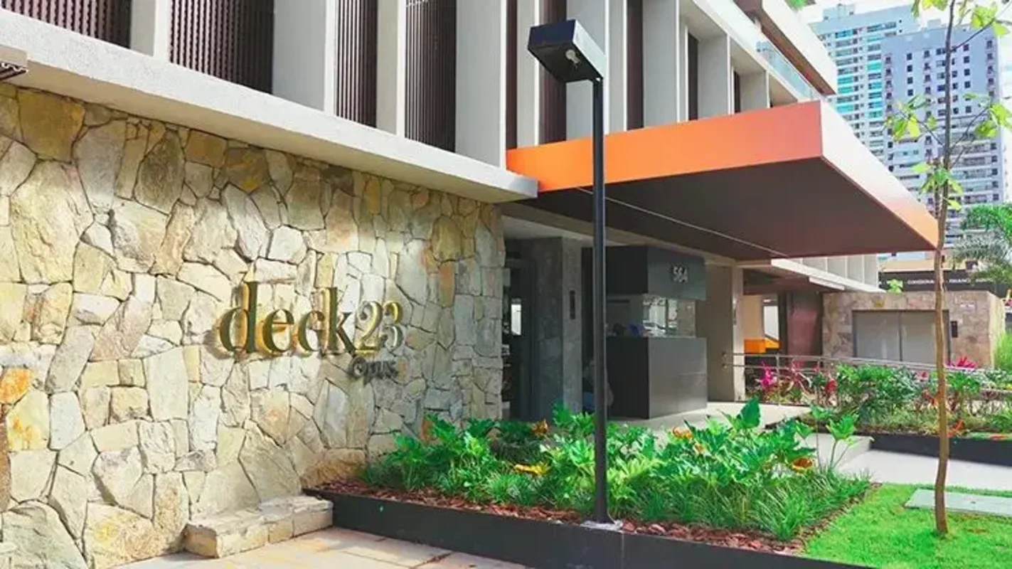 DescriçãoApartamento Mobiliado no Deck 23 – 4 Suítes – Setor Bueno – GoiâniaUnid...