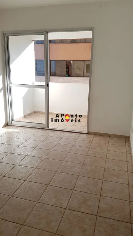 hAPonto Imóveis ALUGA:Excelente apartamento de 2 quartos com varanda, com área ú...