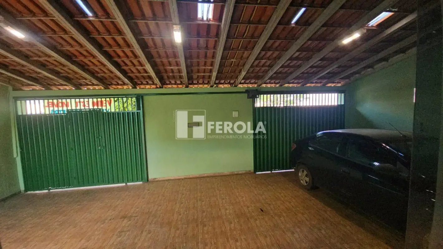 QNM 42 - 98224-8049 - CASA LINEAR - LAJE - NASCENTE - VARANDA - ACEITA FINANCIAM...