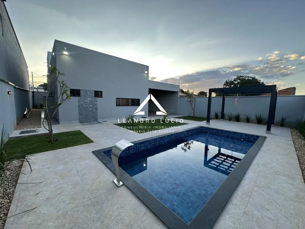 Casa Térrea à Venda Jardim Atlântico Próximo ao Parque Cascavel Excelente oportu...