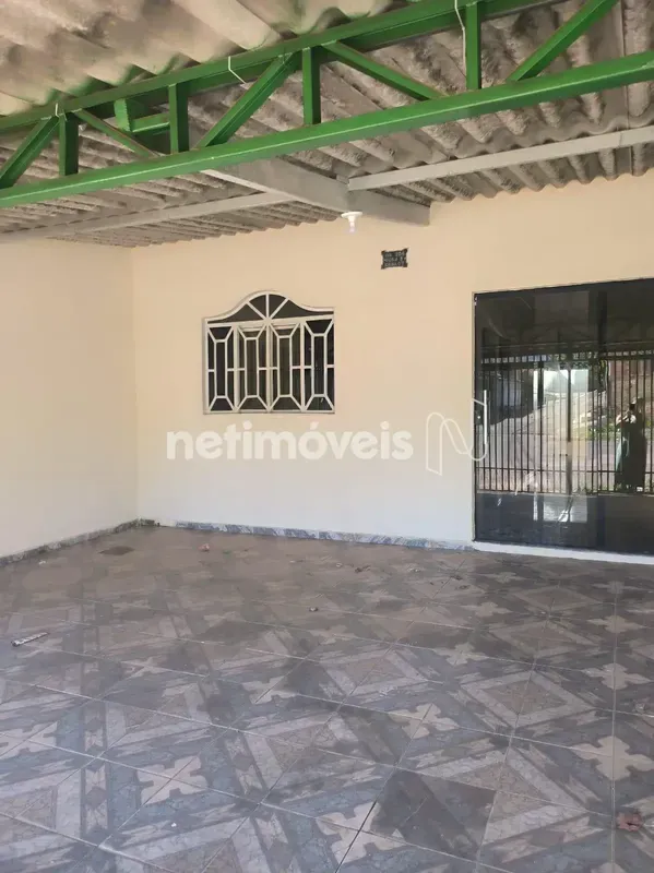 QR 506, SAMAMBAIA SUL - EXCELENTE CASA À VENDA Excelente oportunidade para quem ...
