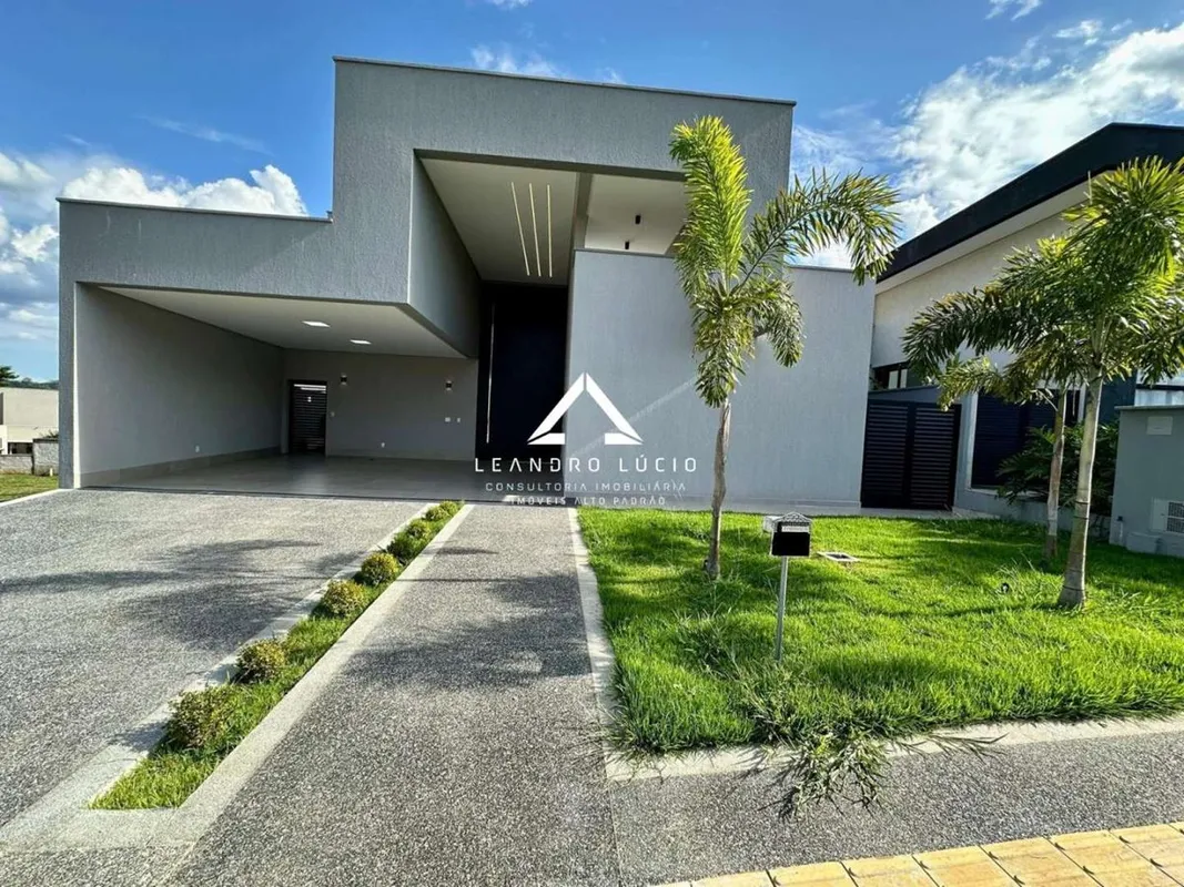 Casa à venda Portal do Sol Garden com 333 metros construídos e 565 de terreno, R...
