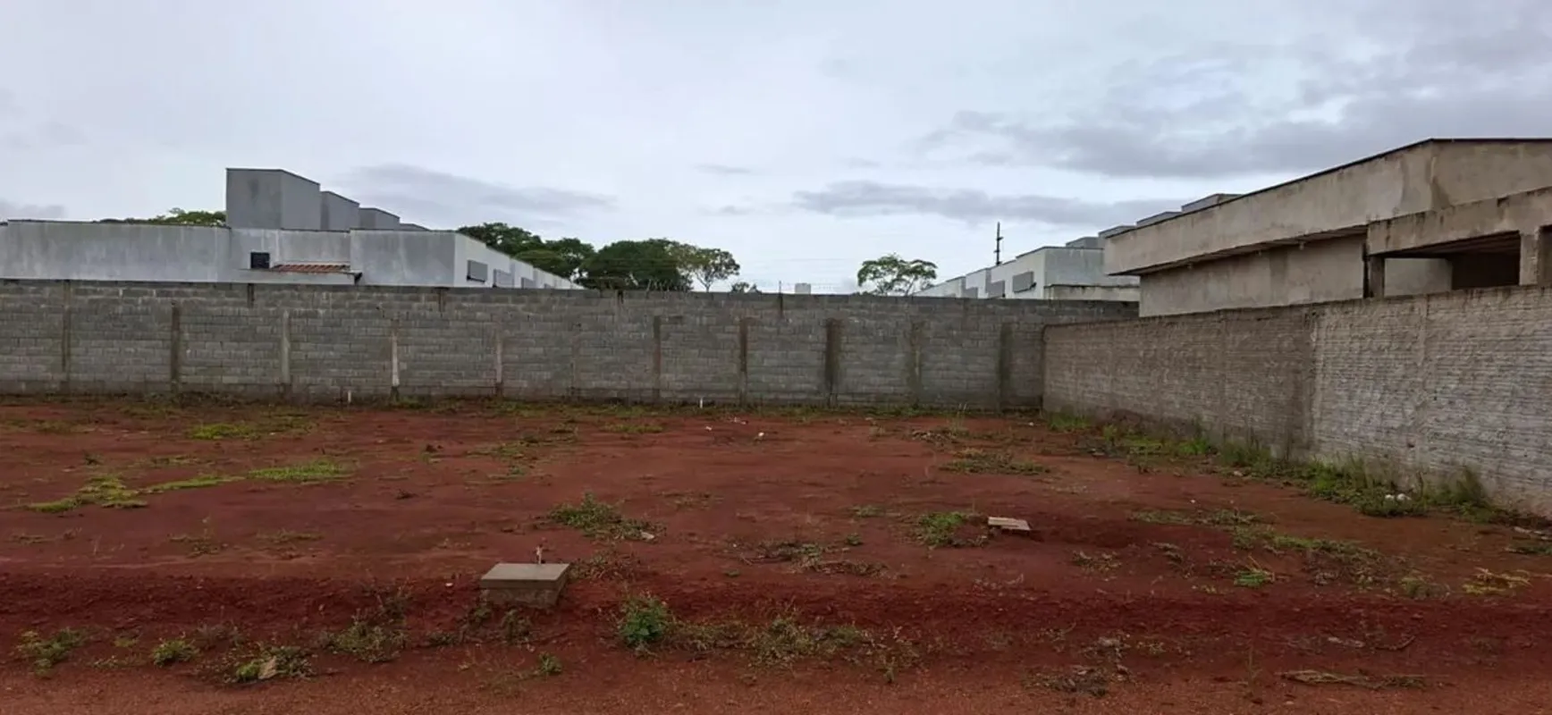 Lote em Condomínio Fechado - Village Mansões do Campus Pronto para ConstruirExce...