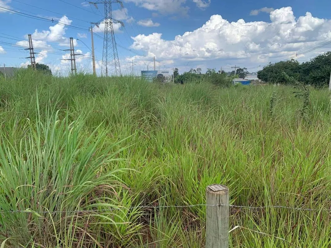 Área Comercial à Venda 2.986 m² Anel Viário Aparecida de GoiâniaExcelente oportu...