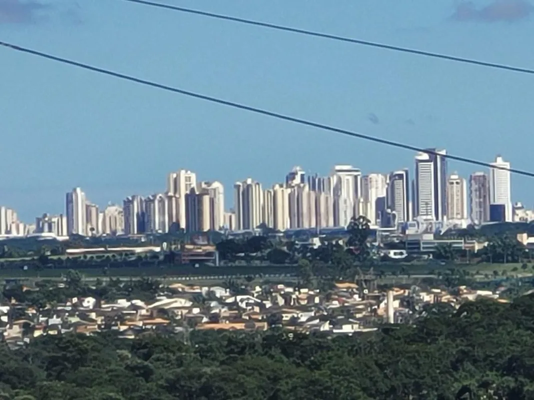 Lote de esquina à venda no Jardins Parma — localização privilegiada e lazer comp...