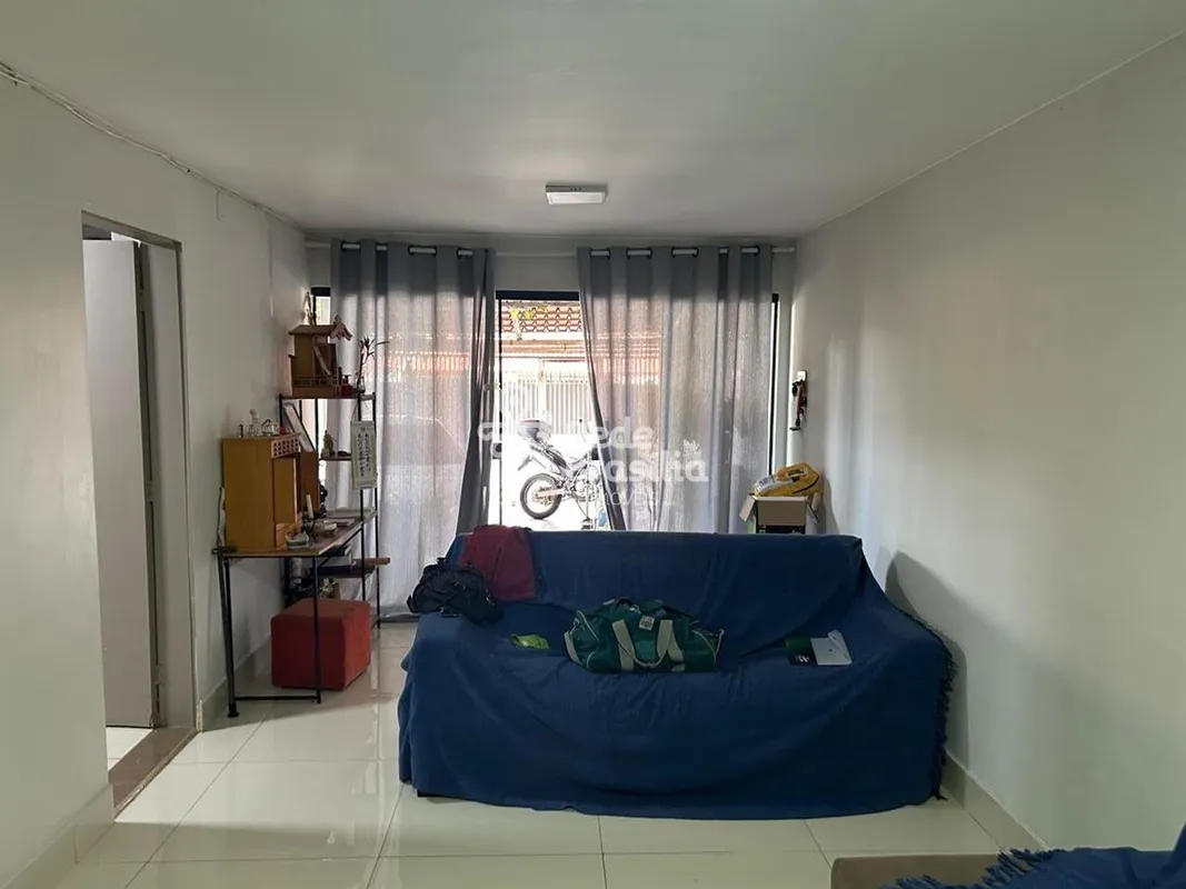 Excelente casa nascente - com 5 quartos - 2 suítes - Aceita financiamento e FGTS...