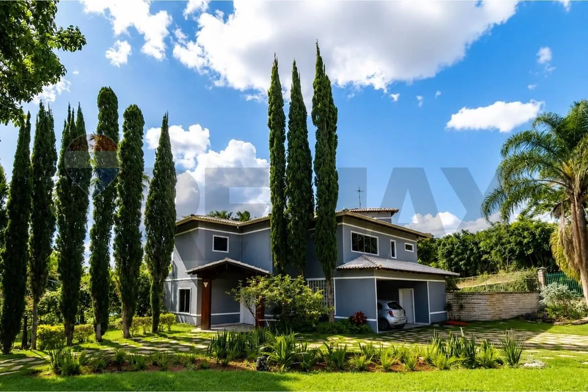 CASA DE ALTO PADRÃO NO PARK WAY SMPW QUADRA 12Viver em uma residência luxuosa co...