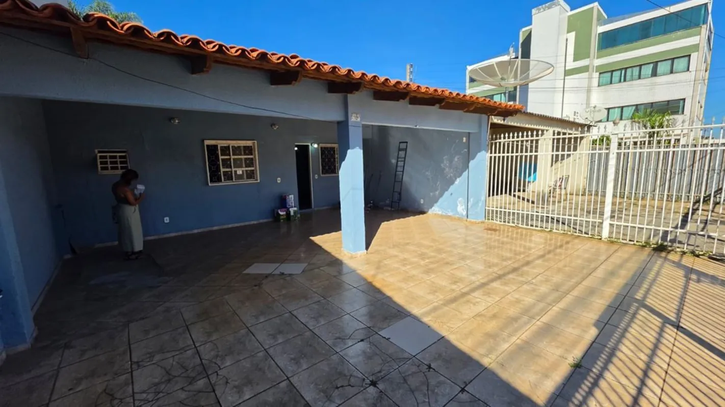 Casa 3 Quartos com Quintal Amplo, lote 200 m/²Imóvel com sala em 2 ambientes, 3 ...
