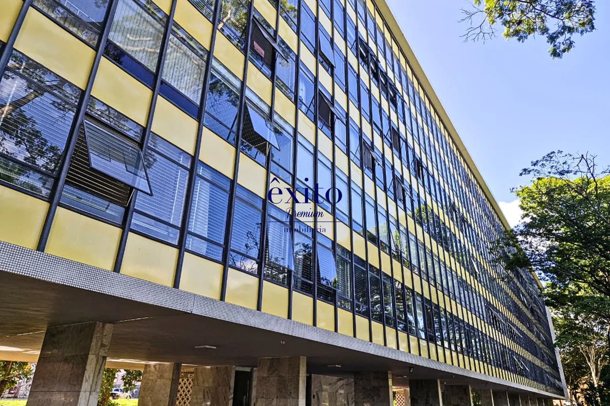 Asa Sul, SQS 308 Bloco I. Apartamento à venda com EXCLUSIVIDADE!Apartamento refo...