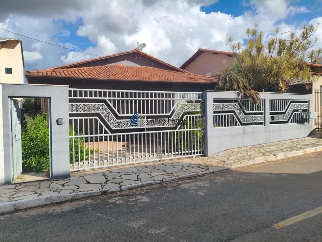 CONDOMINIO JARDIM BOTÂNICO V CONJUNTO J JARDIM BOTÂNICO EXCELENTE CASA ALTA PADR...