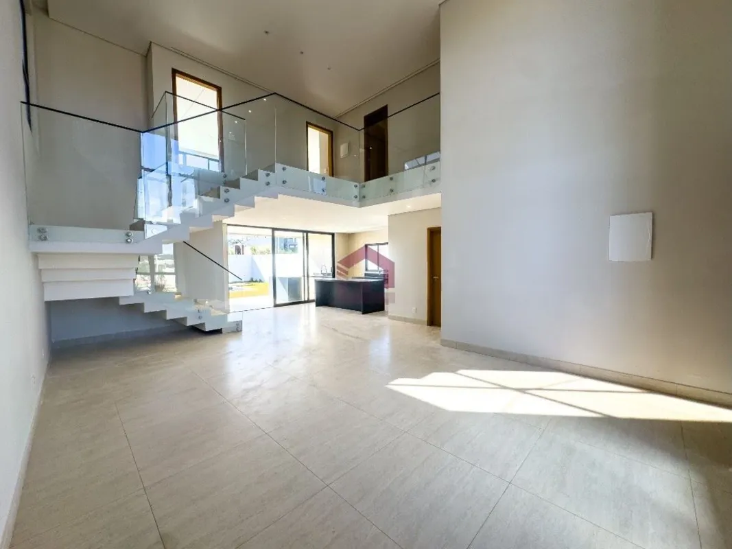 Fernandes & Coelho Imóveis apresenta casa nova no Condomínio Le Premier Résidenc...