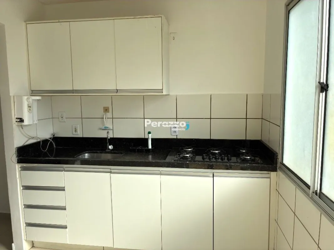 Linda Casa de 3 Quartos sendo 1 Suíte Localizado no Jardins Mangueiral na QC 13 ...