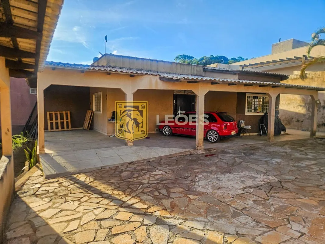 LEÕES DA CORRETAGEM VENDE O IMÓVEL QUE VOCÊ PROCURAVENDO CASA EM ARNIQUEIRAS COM...
