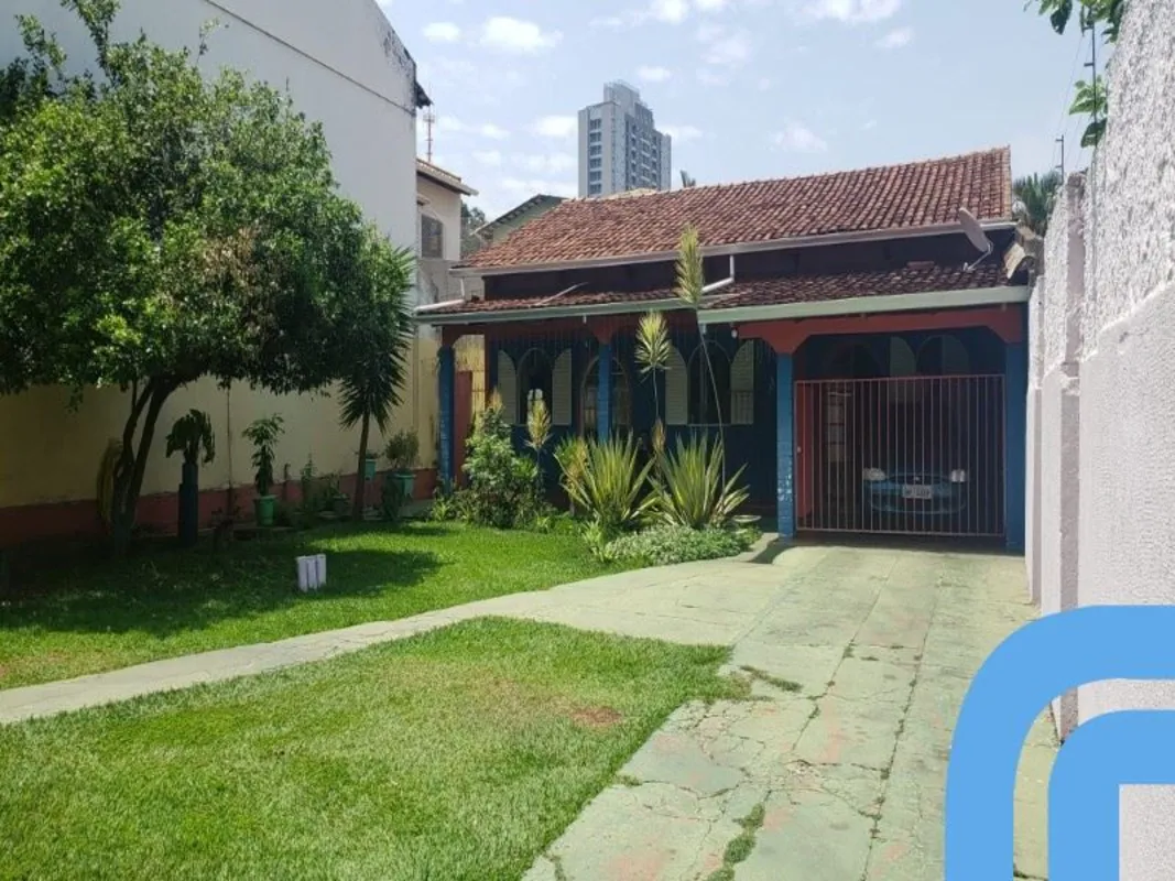 Terreno comercial à venda no Nova Suiça, Goiânia - Ref. VN181 Oportunidade única...