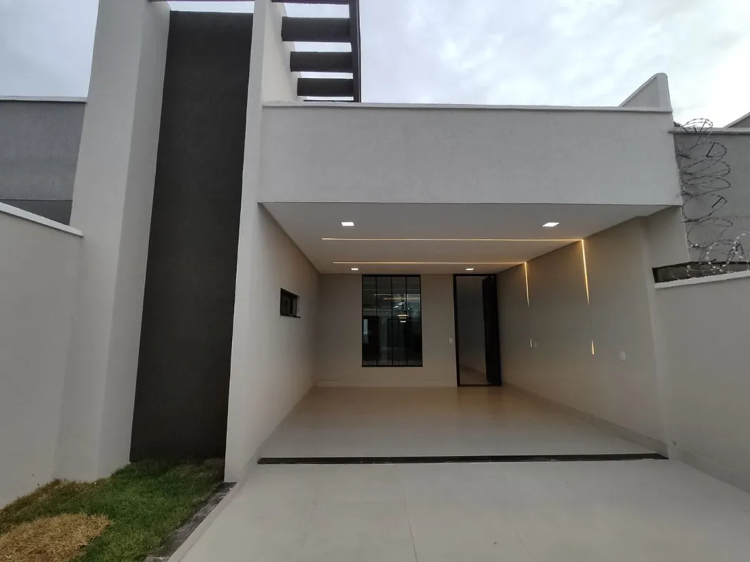 GH2466Casa com 3 quartos no Jardim Atlântico, em terreno com 210,00m² com 150,00...