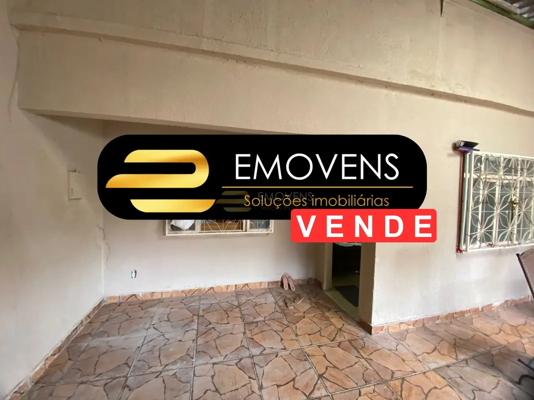 Vendo Casa na quadra 39 Setor Leste GamaPróximo ao comercio principal do Gamapad...