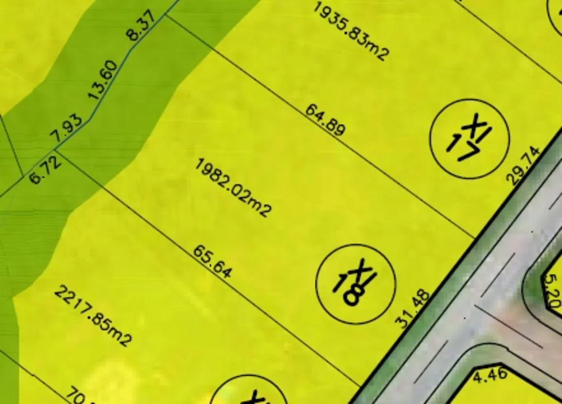 Condomínio Solar da Serra Qd. 11 Lote 18.Ótimo Lote com cerca de 1.982,02m2, inc...