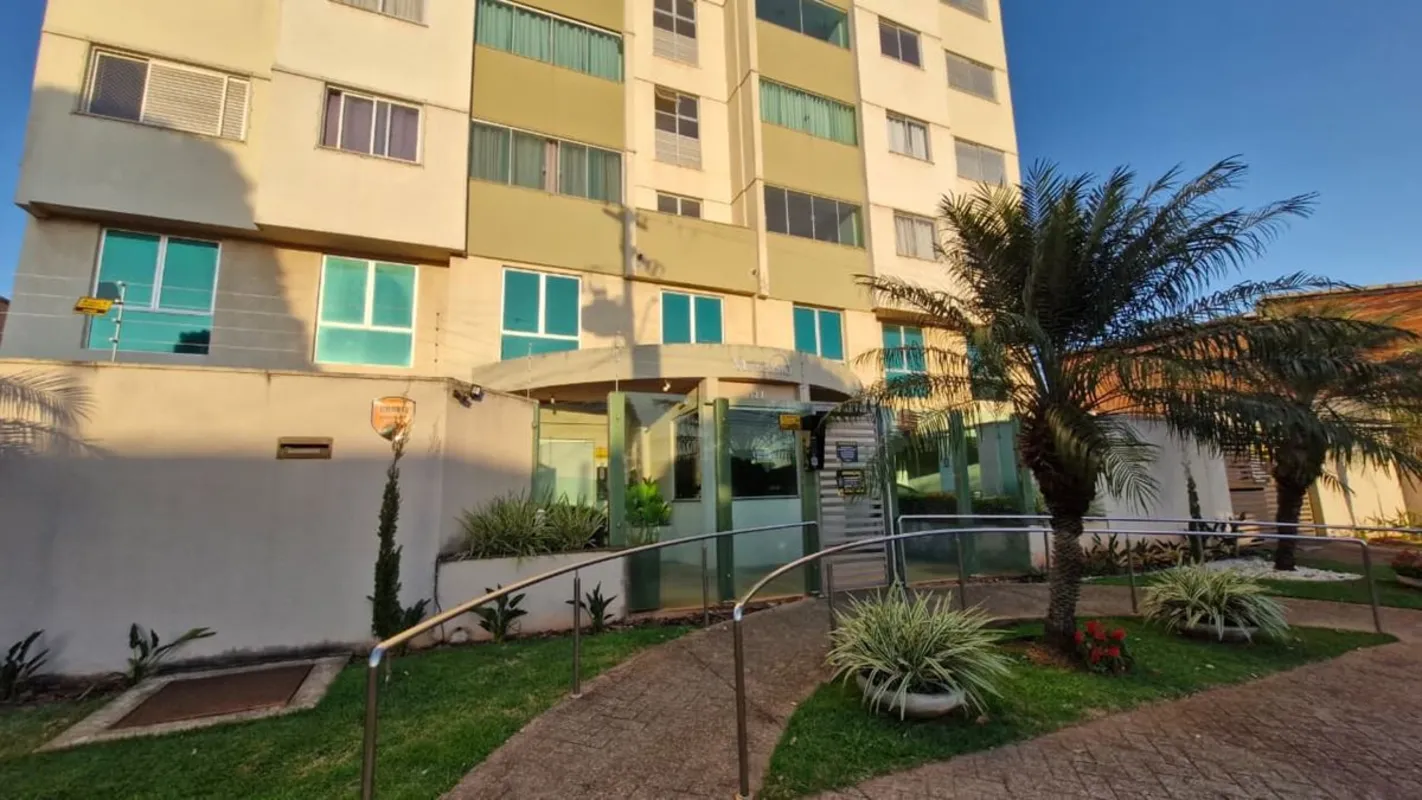 # APARTAMENTO MOBILIADO PARA LOCAÇÃO NO ED. MONTEBELLO – JARDIM AMÉRICAExcelente...