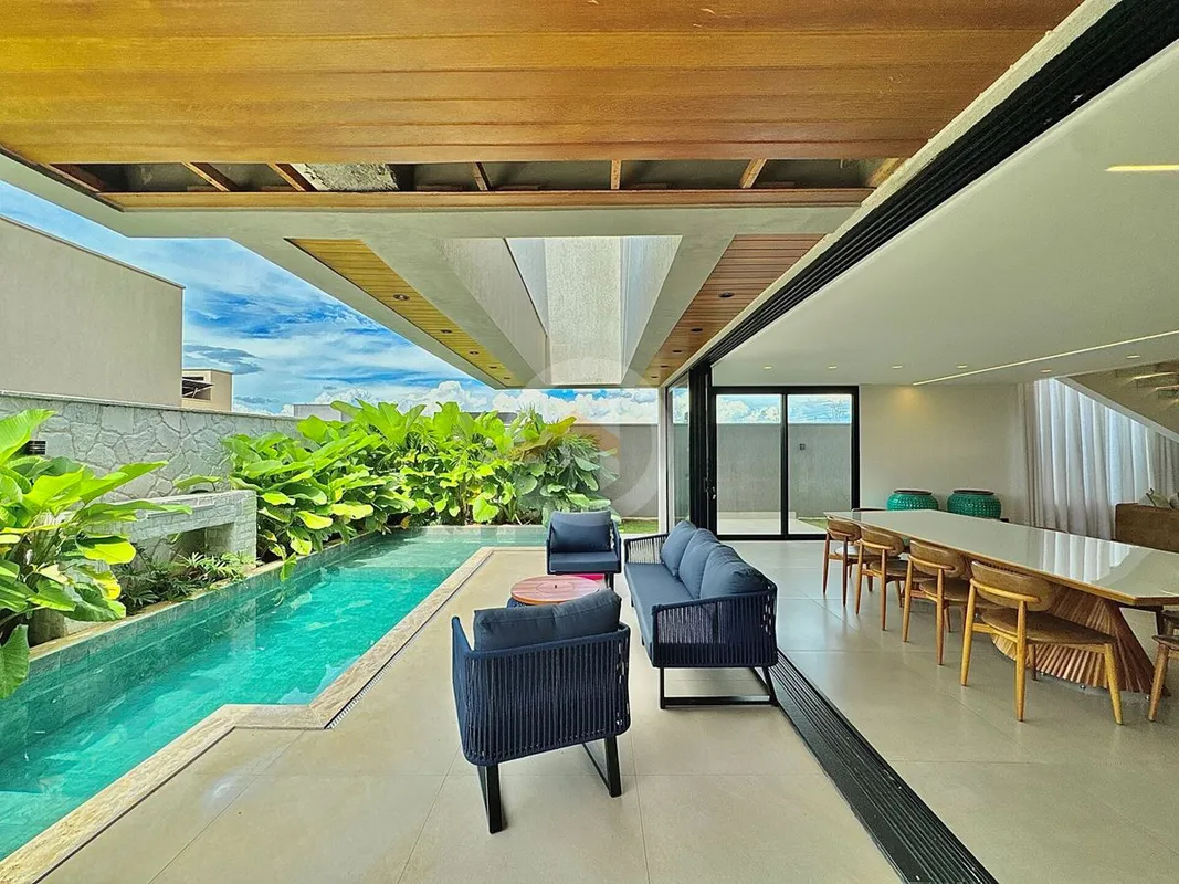 Sobrado com 334 m² de sofisticação e conforto.Uma propriedade impecável com ampl...