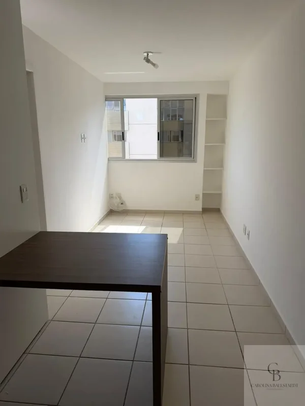 Apartamento 01 quarto/ semi mobiliado/ 01 vagaResidencial Cosmopolitan - Águas C...