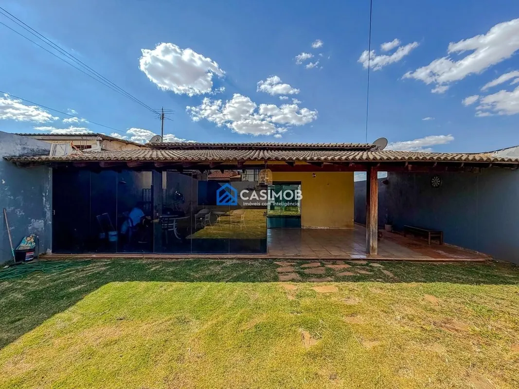 # CASA EM CONDOMÍNIO À VENDA | LOTE DE 400 m²Av. Vereda da CruzExcelente oportun...