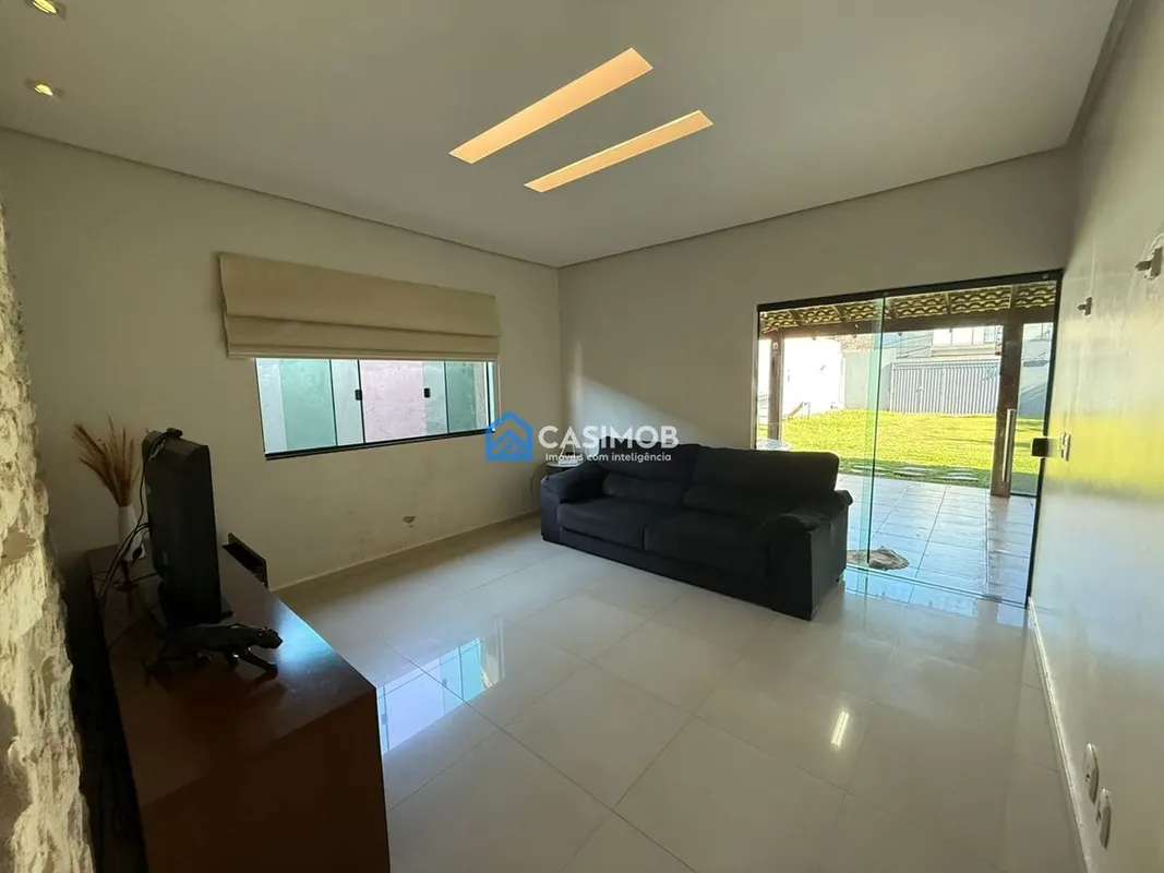 Casa em Condomínio à Venda - Conforto, Espaço e Excelente OportunidadeCaracterís...