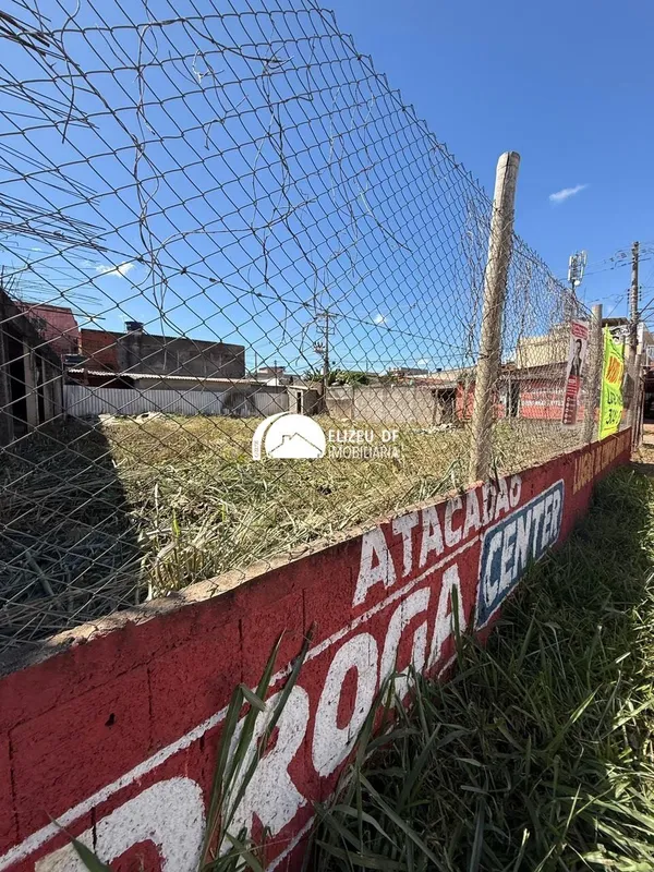 Elizeu DF Imobiliária aluga excelente terreno em Vila São José (São Sebastião)Al...