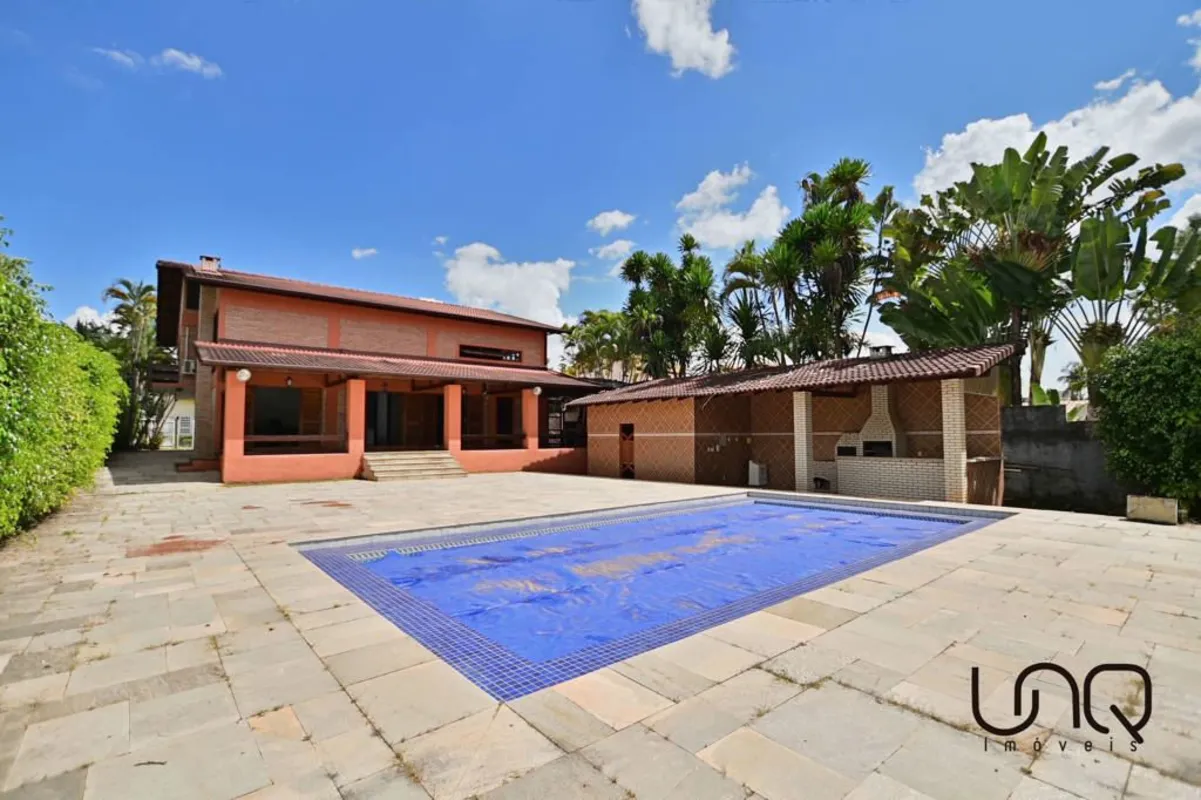 CASA ESTILO SOBRADO | PRÓXIMO À PONTE JKApresentamos esta excelente residência, ...