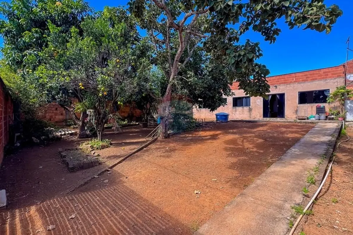 Agende agora mesmo sua visita! A casa é composta por: - 2 quartos sendo 1 suíte ...