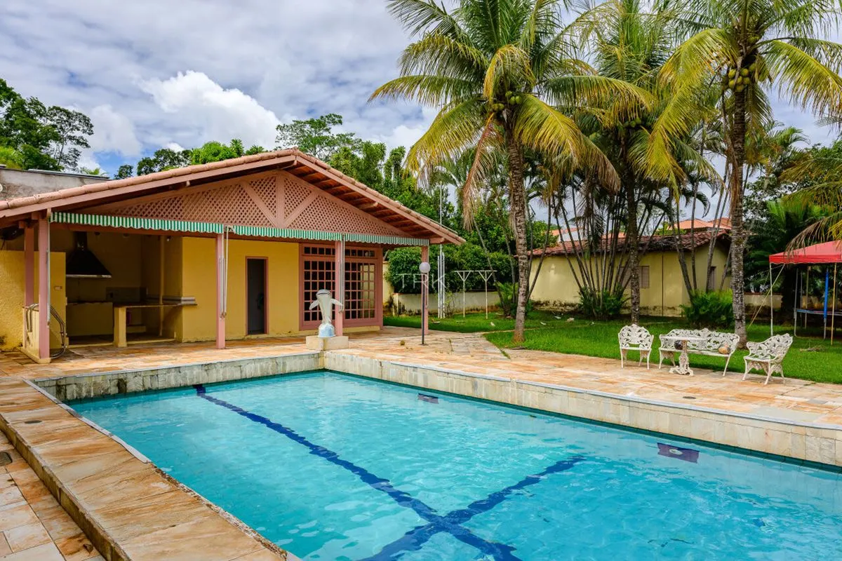 Casa com 5 quartos, sendo 4 suítes, à venda na SHIS QL 8, Lago Sul - Brasília.4 ...