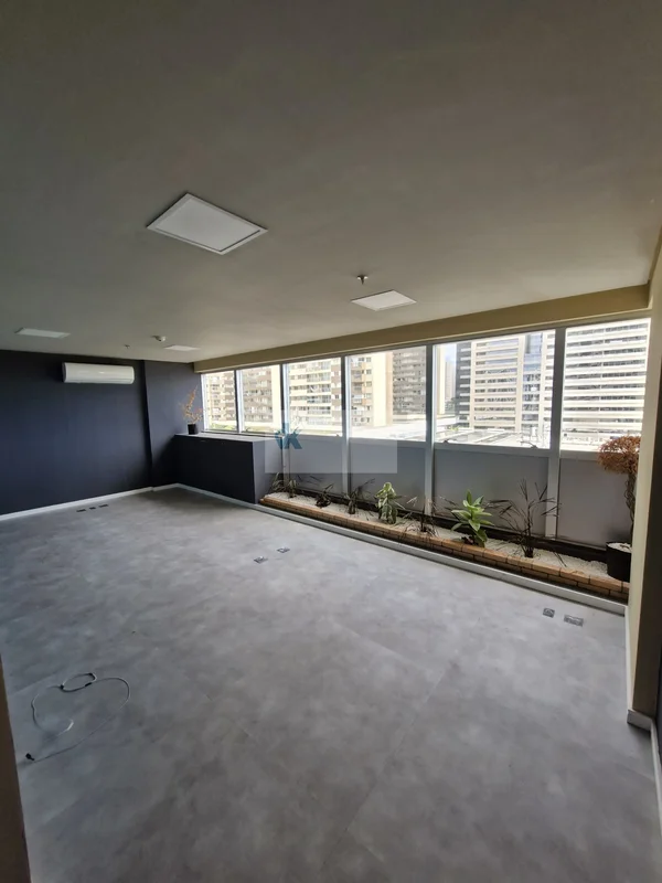 Sala Comercial – DF Century Plaza | Águas ClarasOportunidade estratégica para qu...