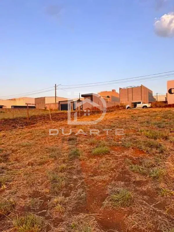 Lote em bairro Setor Sul Jamil Miguel, com:- 300,00m²;VALOR: R$140.000,00CJ 33.0...